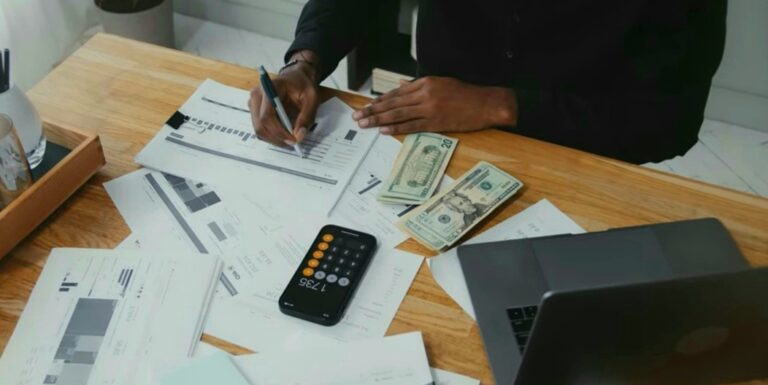 6 Daily Habits That Will Help You Save Money